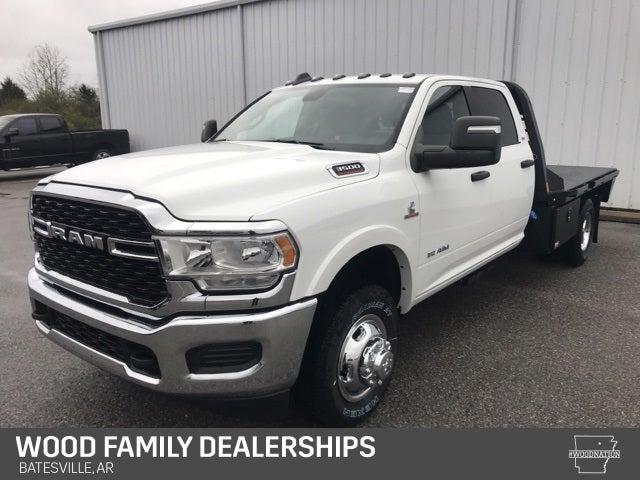 2024 RAM Ram 3500 Chassis Cab RAM 3500 SLT CREW CAB CHASSIS 4X4 60 CA