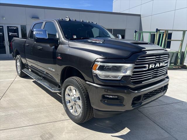 2024 RAM Ram 3500 RAM 3500 LARAMIE CREW CAB 4X4 64 BOX