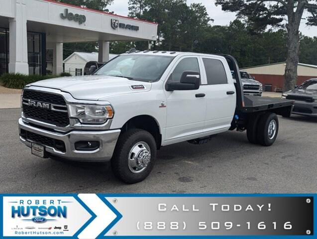 2024 RAM Ram 3500 Chassis Cab RAM 3500 TRADESMAN CREW CAB CHASSIS 4X2 60 CA