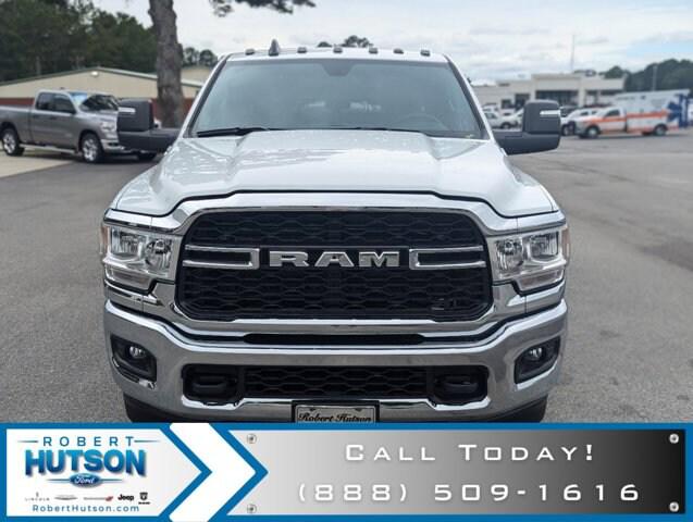 2024 RAM Ram 3500 Chassis Cab RAM 3500 TRADESMAN CREW CAB CHASSIS 4X2 60 CA