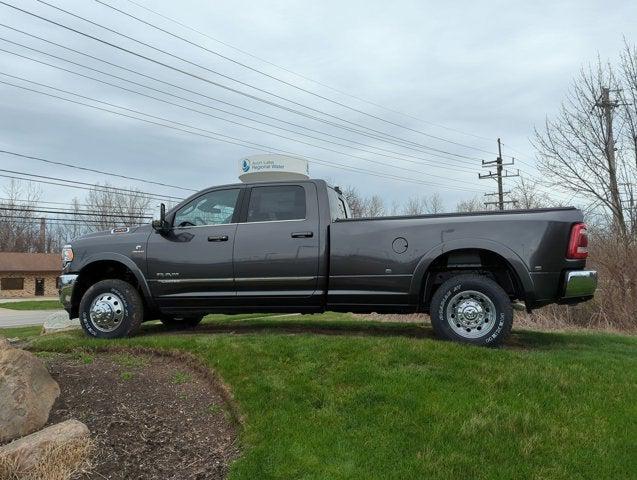 2024 RAM Ram 3500 RAM 3500 LIMITED CREW CAB 4X4 8 BOX