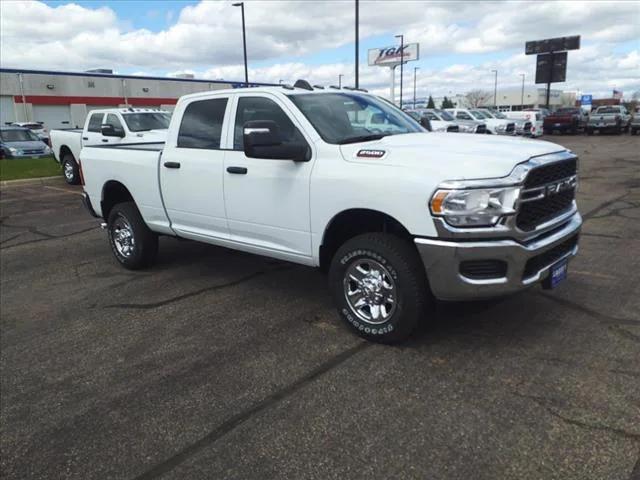 2024 RAM Ram 2500 RAM 2500 TRADESMAN CREW CAB 4X4 64 BOX 2024 RAM Ram 2500 RAM 2500 TRADESMAN CREW CAB 4X4 64 BOX