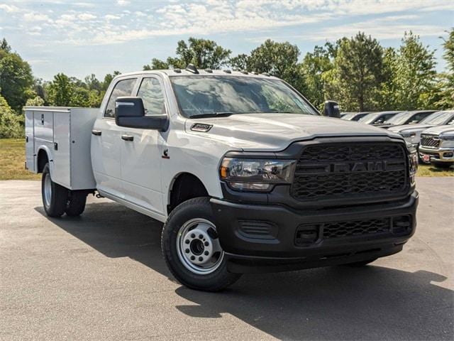 2024 RAM Ram 3500 Chassis Cab RAM 3500 TRADESMAN CREW CAB CHASSIS 4X4 60 CA