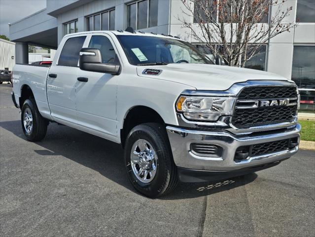 2024 RAM Ram 2500 RAM 2500 TRADESMAN CREW CAB 4X4 64 BOX