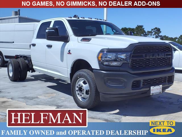 2024 RAM Ram 3500 Chassis Cab RAM 3500 TRADESMAN CREW CAB CHASSIS 4X4 60 CA