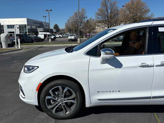 2024 Chrysler Pacifica PACIFICA PINNACLE AWD