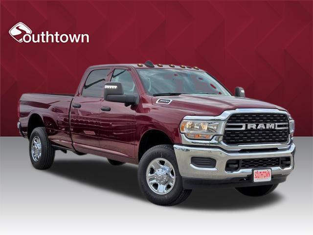 2024 RAM Ram 3500 RAM 3500 TRADESMAN CREW CAB 4X4 8 BOX