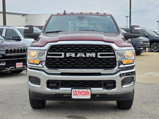 2024 RAM Ram 3500 RAM 3500 TRADESMAN CREW CAB 4X4 8 BOX