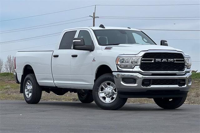 2024 RAM Ram 3500 RAM 3500 TRADESMAN CREW CAB 4X4 8 BOX