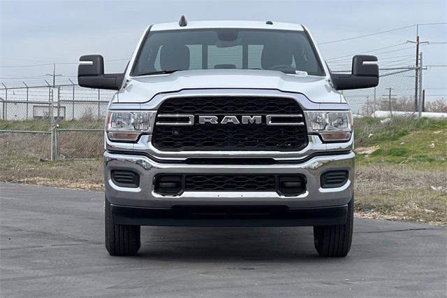 2024 RAM Ram 3500 RAM 3500 TRADESMAN CREW CAB 4X4 8 BOX