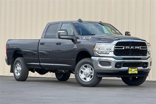 2024 RAM Ram 3500 RAM 3500 TRADESMAN CREW CAB 4X4 8 BOX