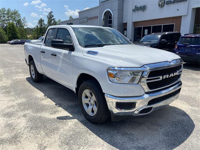 2024 RAM Ram 1500 RAM 1500 TRADESMAN QUAD CAB 4X4 64 BOX