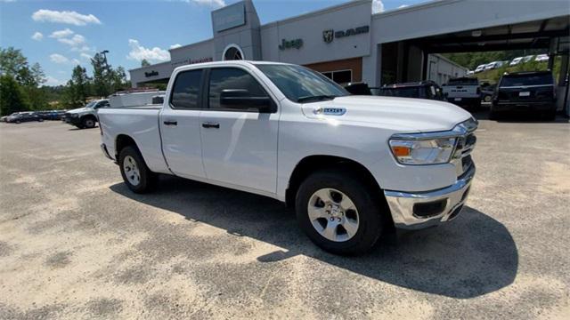 2024 RAM Ram 1500 RAM 1500 TRADESMAN QUAD CAB 4X4 64 BOX