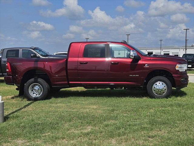 2024 RAM Ram 3500 RAM 3500 LARAMIE MEGA CAB 4X4 64 BOX