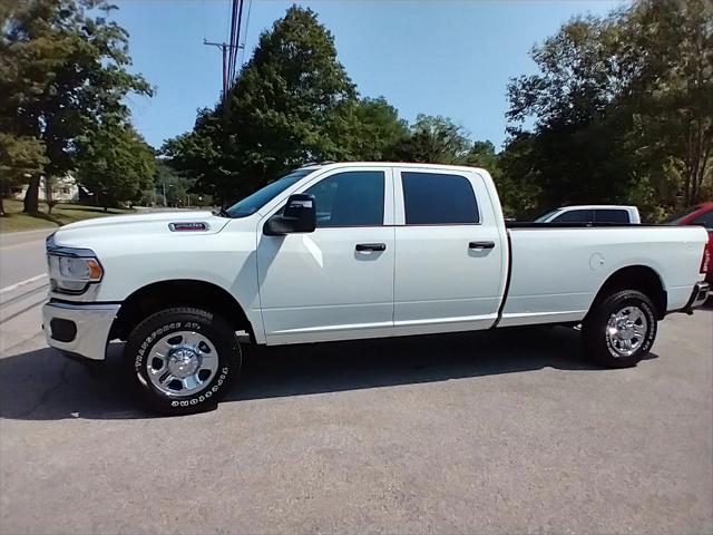 2024 RAM Ram 2500 RAM 2500 TRADESMAN CREW CAB 4X4 8 BOX