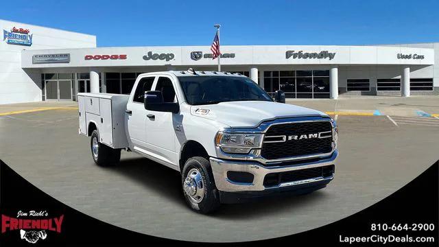 2024 RAM Ram 3500 Chassis Cab RAM 3500 TRADESMAN CREW CAB CHASSIS 4X4 60 CA