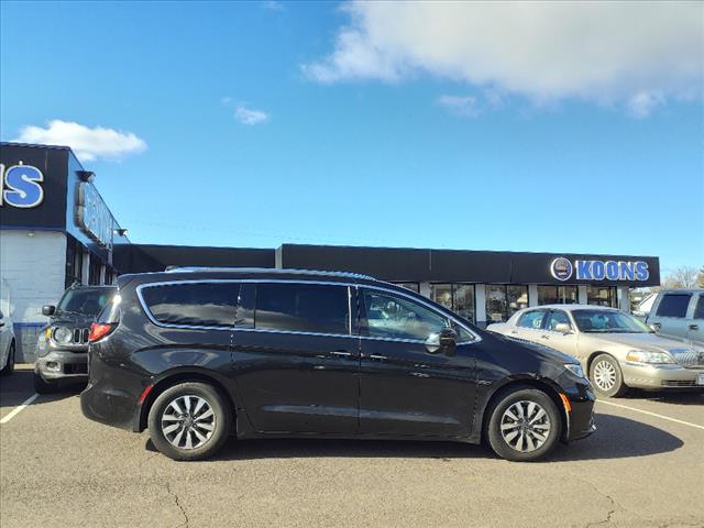 2021 Chrysler Pacifica Hybrid Touring L