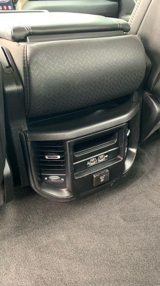 2020 Ram 1500 Laramie Crew Cab 4x2 57 Box