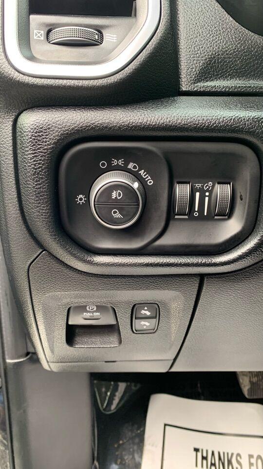 2020 Ram 1500 Laramie Crew Cab 4x2 57 Box