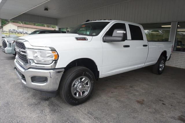 2024 RAM Ram 3500 RAM 3500 TRADESMAN CREW CAB 4X4 8 BOX