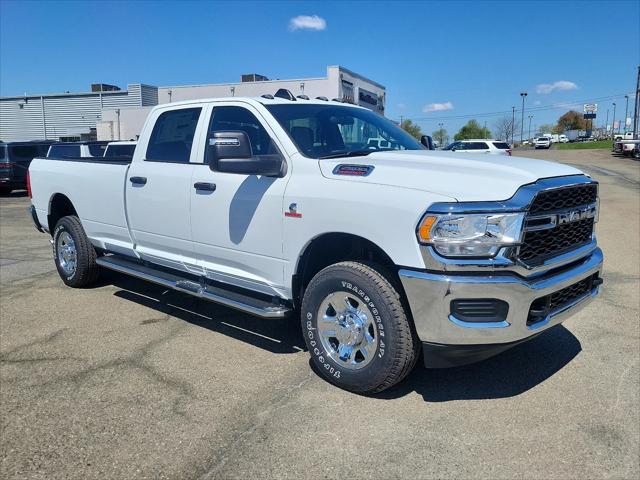 2024 RAM Ram 2500 RAM 2500 TRADESMAN CREW CAB 4X4 8 BOX