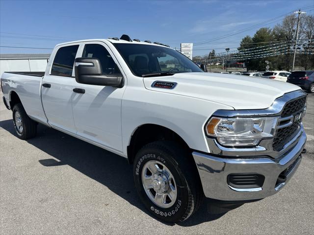 2024 RAM Ram 2500 RAM 2500 TRADESMAN CREW CAB 4X4 8 BOX