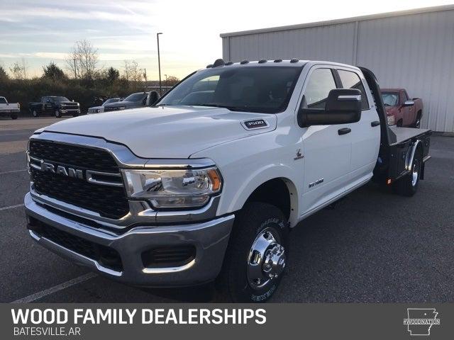 2024 RAM Ram 3500 Chassis Cab RAM 3500 SLT CREW CAB CHASSIS 4X4 60 CA