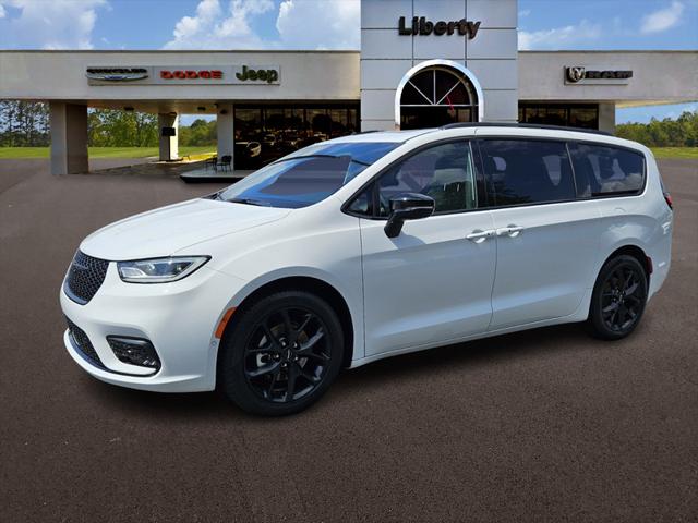 2024 Chrysler Pacifica PACIFICA LIMITED