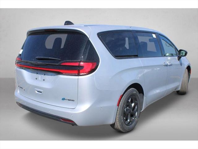 2024 Chrysler Pacifica Hybrid PACIFICA PLUG-IN HYBRID S APPEARANCE