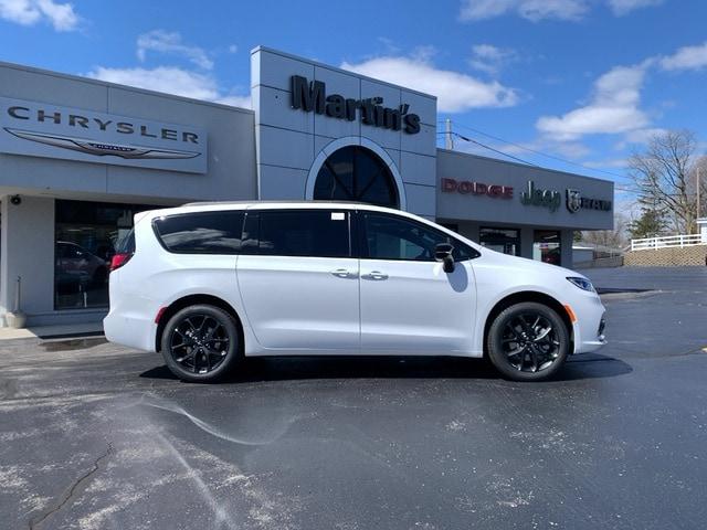 2024 Chrysler Pacifica PACIFICA LIMITED AWD