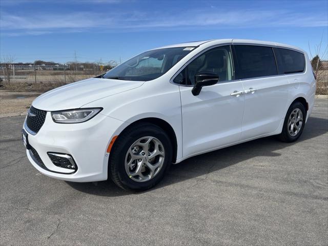 2024 Chrysler Pacifica PACIFICA LIMITED