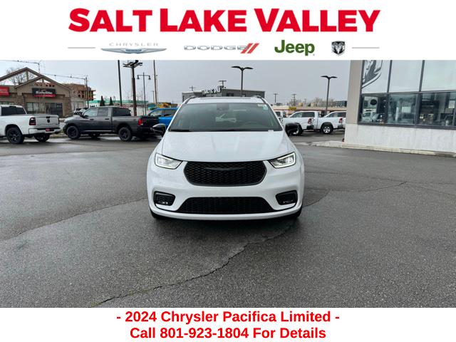 2024 Chrysler Pacifica PACIFICA LIMITED AWD