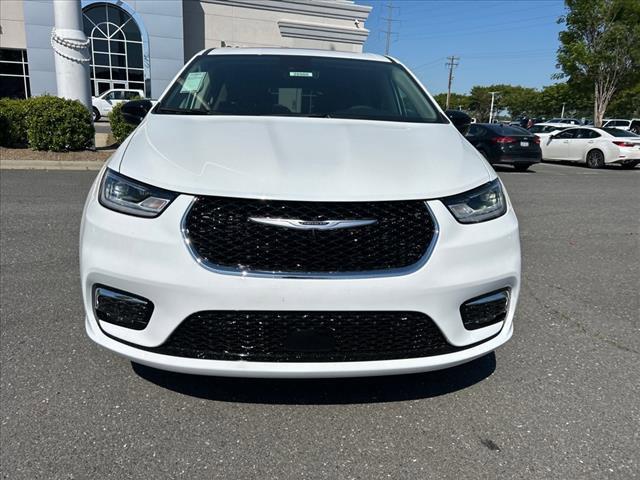 2024 Chrysler Pacifica PACIFICA LIMITED AWD