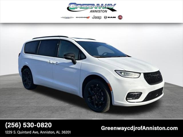 2024 Chrysler Pacifica PACIFICA TOURING L AWD