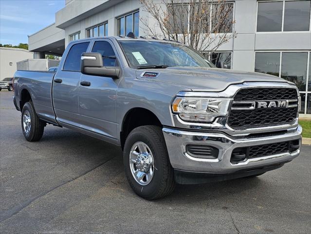 2024 RAM Ram 2500 RAM 2500 TRADESMAN CREW CAB 4X4 8 BOX