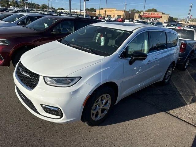 2024 Chrysler Pacifica PACIFICA LIMITED AWD