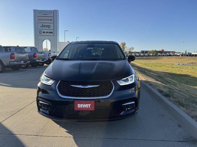 2024 Chrysler Pacifica PACIFICA LIMITED AWD