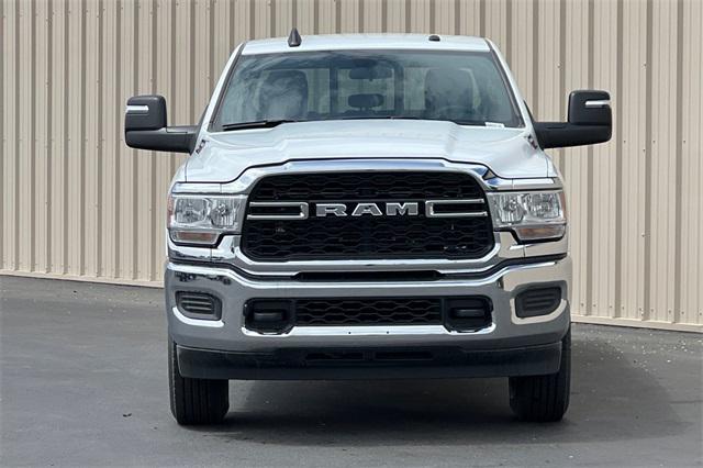 2024 RAM Ram 3500 RAM 3500 TRADESMAN CREW CAB 4X4 64 BOX