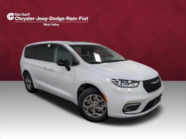 2024 Chrysler Pacifica PACIFICA LIMITED AWD