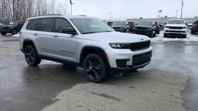 2024 Jeep Grand Cherokee GRAND CHEROKEE L ALTITUDE 4X4