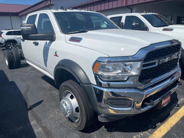 2024 RAM Ram 5500 Chassis Cab RAM 5500 TRADESMAN CHASSIS CREW CAB 4X2 84 CA