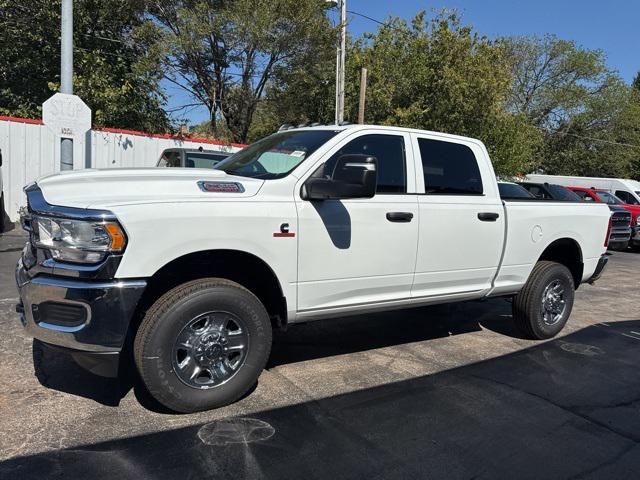 2024 RAM Ram 2500 RAM 2500 TRADESMAN CREW CAB 4X4 64 BOX