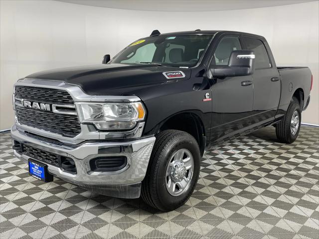 2024 RAM Ram 2500 RAM 2500 TRADESMAN CREW CAB 4X4 64 BOX