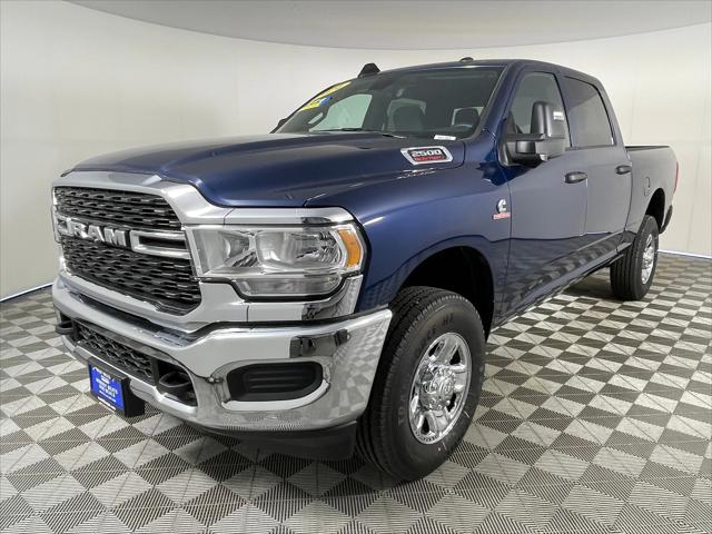 2024 RAM Ram 2500 RAM 2500 TRADESMAN CREW CAB 4X4 64 BOX