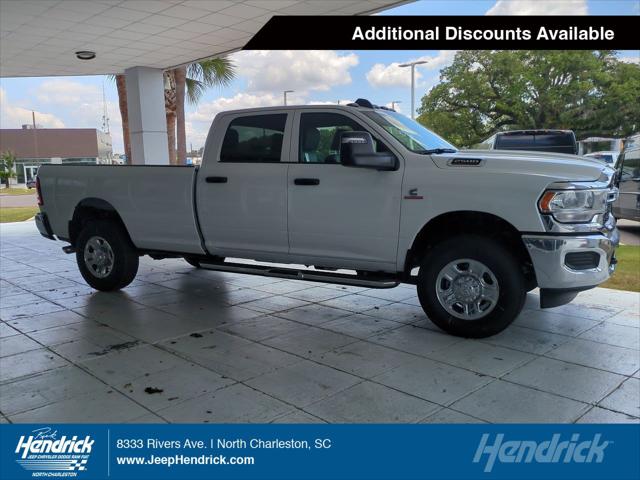 2024 RAM Ram 2500 RAM 2500 TRADESMAN CREW CAB 4X4 8 BOX