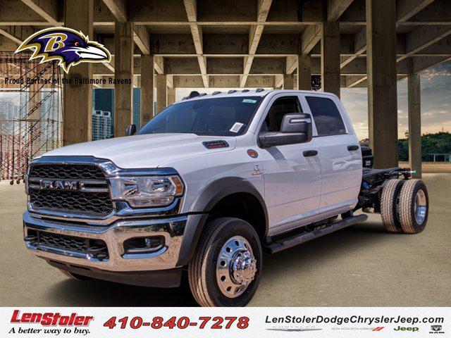 2024 RAM Ram 5500 Chassis Cab RAM 5500 TRADESMAN CHASSIS CREW CAB 4X4 60 CA