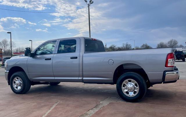 2024 RAM Ram 3500 RAM 3500 TRADESMAN CREW CAB 4X4 8 BOX