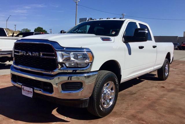 2024 RAM Ram 3500 RAM 3500 TRADESMAN CREW CAB 4X4 8 BOX