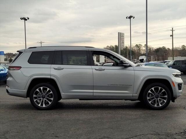 2022 Jeep Grand Cherokee L Overland 4x4