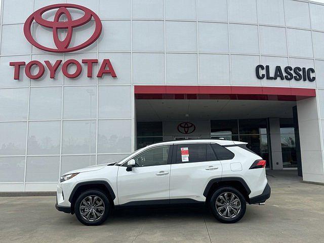 New 2024 Toyota Rav4 Xle Premium Awd Ratings Pricing Reviews And Awards